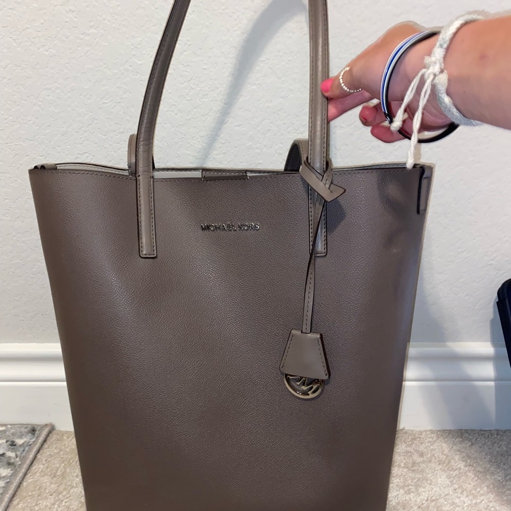 Large tan Michael Kors bag
